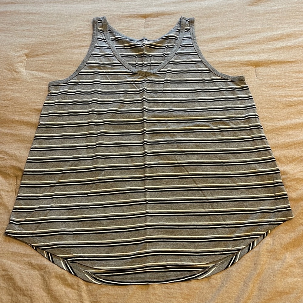 ANA tank size XL